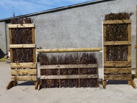 Hunters fence sold with or without filler.